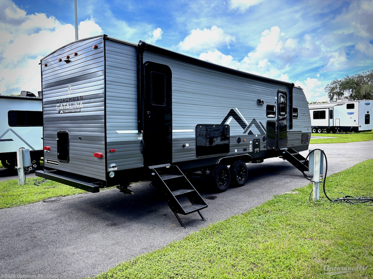2027 Coachmen Catalina Legacy Edition 273DBHCK - New Travel Trailer For Sale by Optimum RV - Ocala in Ocala, Florida features Slideout, Awning