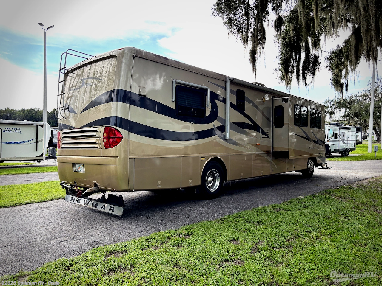 2004 Newmar Mountain Aire 4016 - Used Class A For Sale by Optimum RV - Ocala in Ocala, Florida