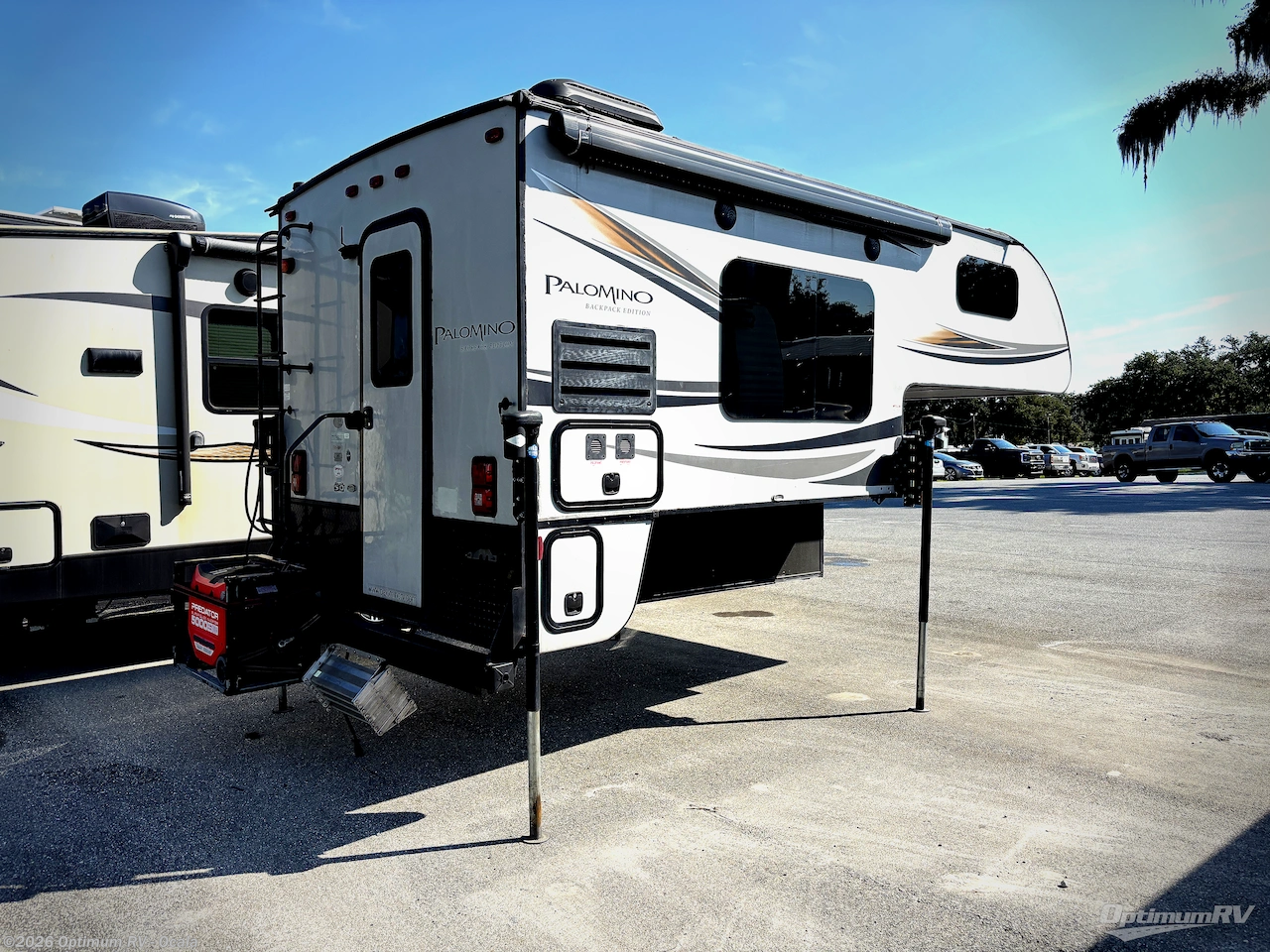 2018 Palomino Backpack Edition HS 8801 - Used Truck Camper For Sale by Optimum RV - Ocala in Ocala, Florida