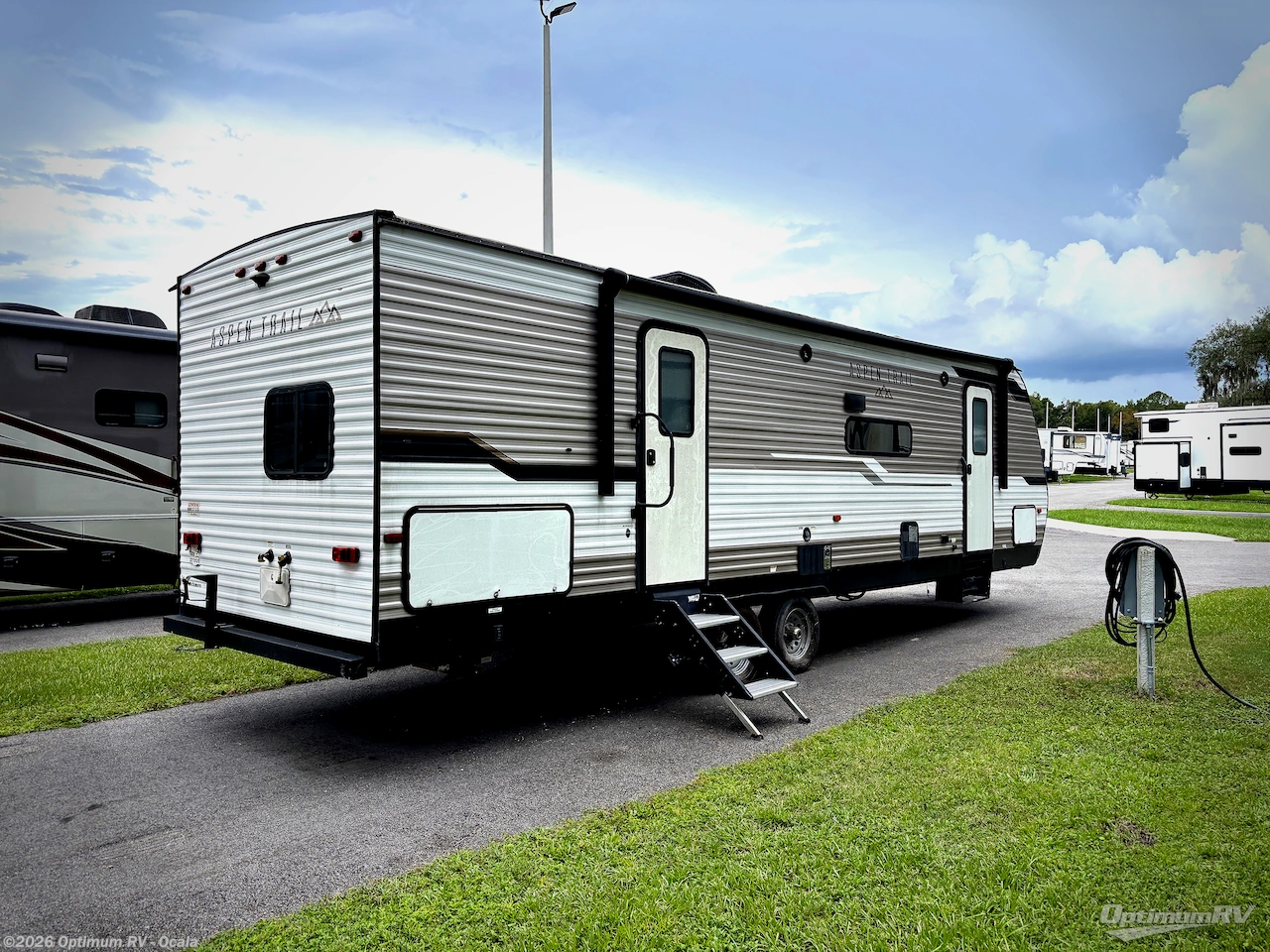 2021 Dutchmen Aspen Trail 3020BHS - Used Travel Trailer For Sale by Optimum RV - Ocala in Ocala, Florida features Awning, Slideout