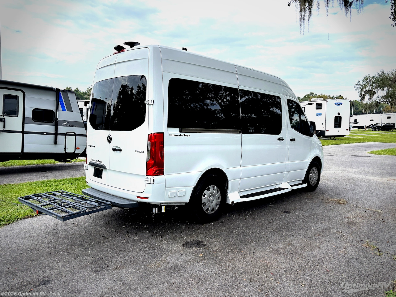 2022 Midwest Daycruiser 144 Plan A - Used Class B For Sale by Optimum RV - Ocala in Ocala, Florida