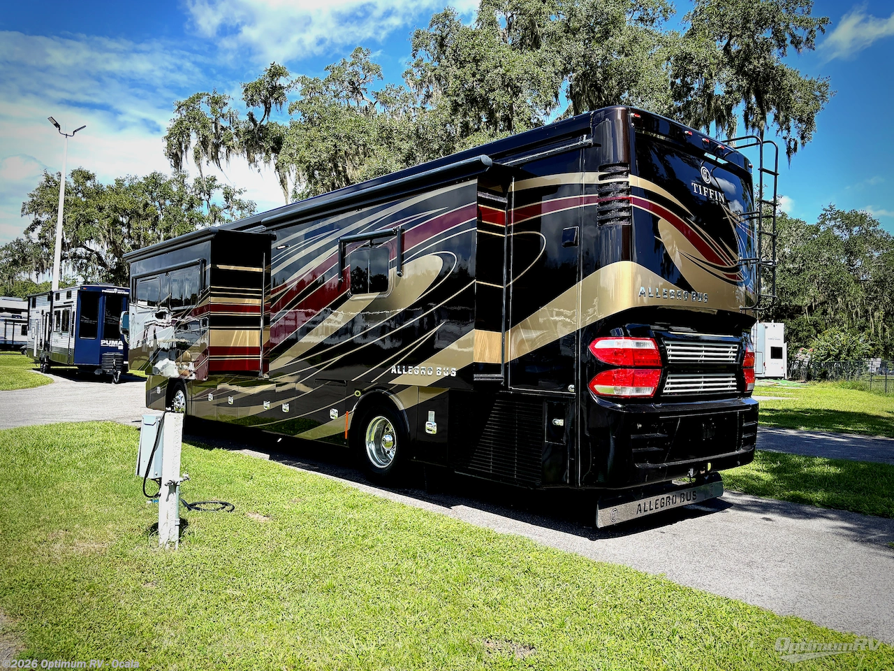 2017 Allegro Bus 37AP by Tiffin from Optimum RV - Ocala in Ocala, Florida