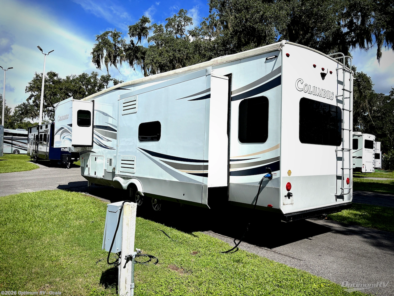 2020 Columbus F329DV by Palomino from Optimum RV - Ocala in Ocala, Florida
