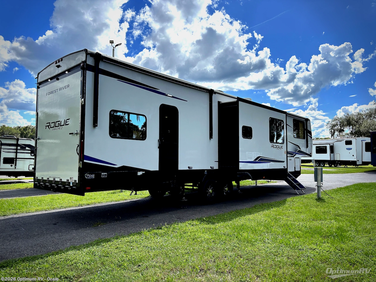 2026 Forest River Vengeance Rogue Armored 391T145 - New Fifth Wheel For Sale by Optimum RV - Ocala in Ocala, Florida