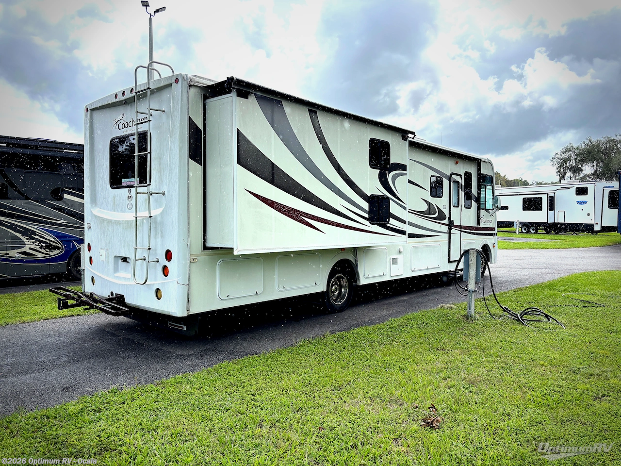 2012 Coachmen Mirada 34BH - Used Class A For Sale by Optimum RV - Ocala in Ocala, Florida features Slideout