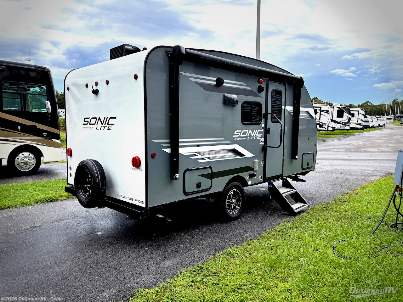 2023 Venture RV Sonic Lite SL150VRB - Used Travel Trailer For Sale by Optimum RV - Ocala in Ocala, Florida features Awning