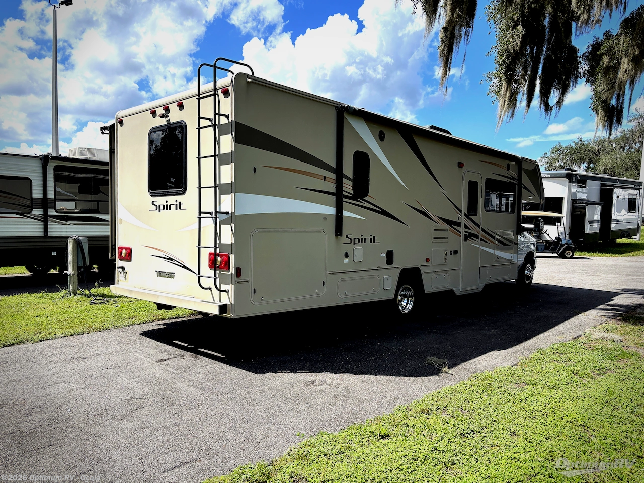 2019 Winnebago Spirit 31G - Used Class C For Sale by Optimum RV - Ocala in Ocala, Florida features Awning, Slideout