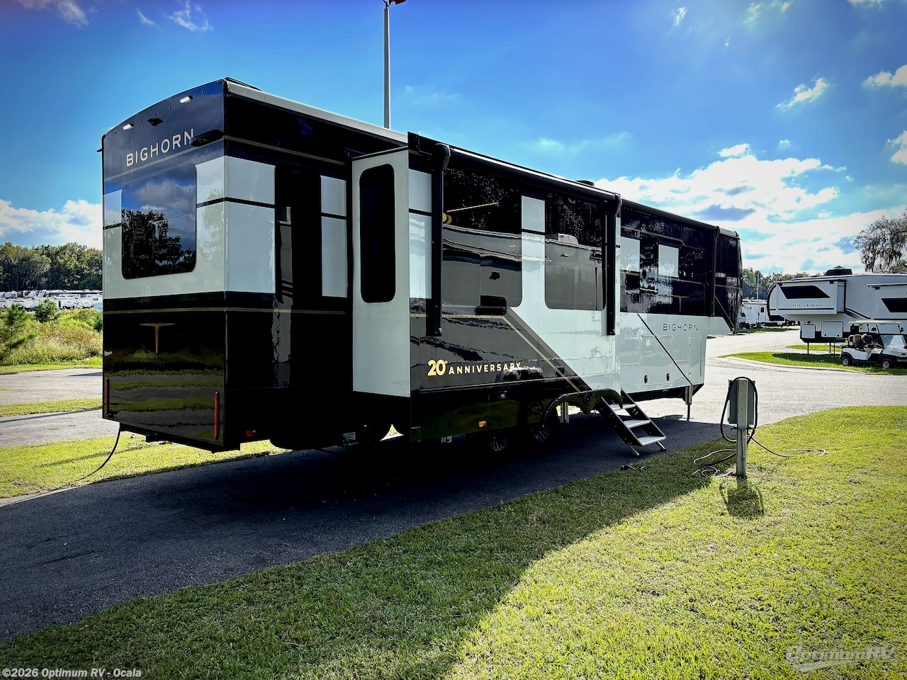 2025 Heartland Bighorn 331RL - Used Fifth Wheel For Sale by Optimum RV - Ocala in Ocala, Florida features Awning, Slideout