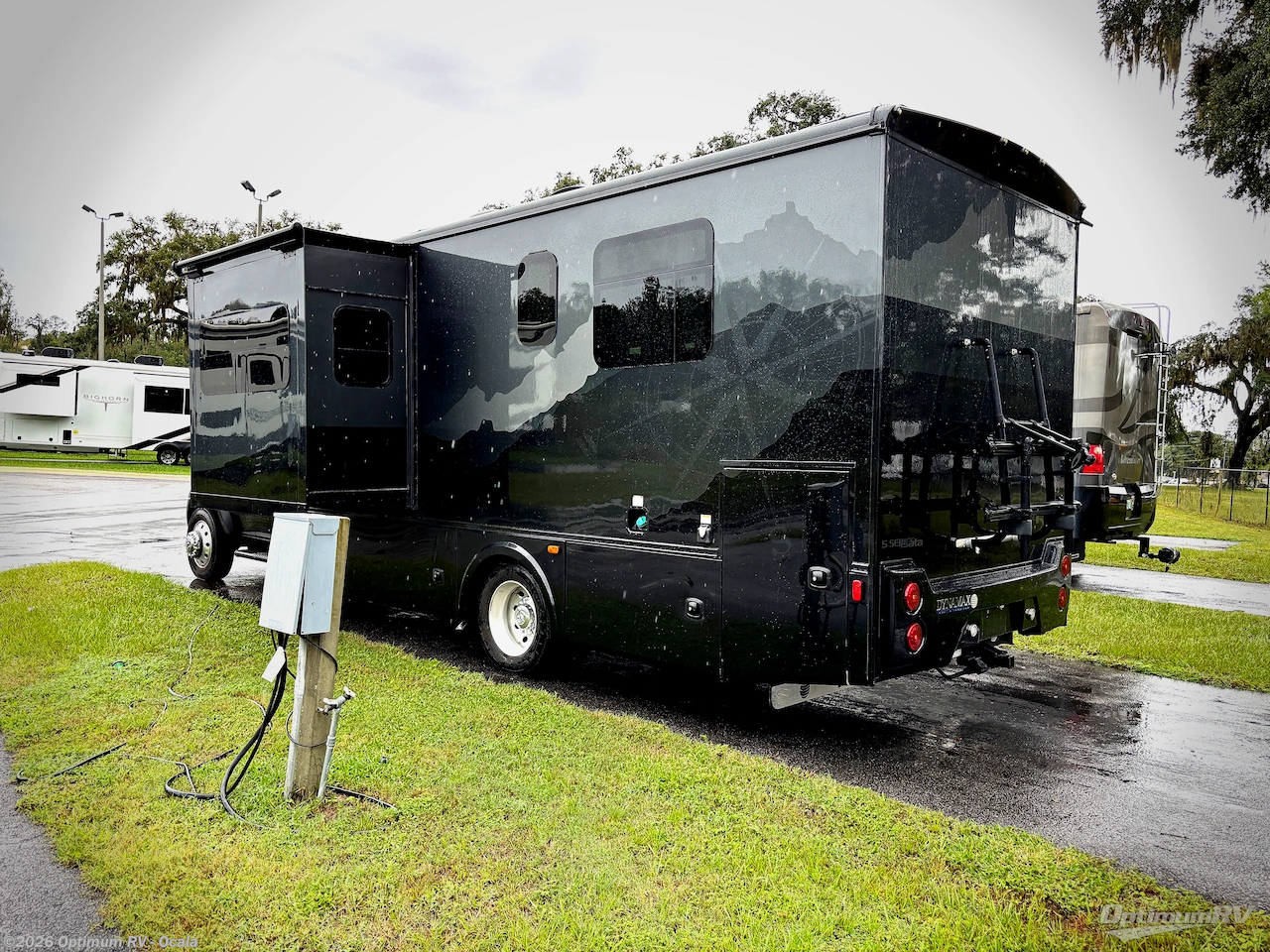 2020 Isata 5 28SS by Dynamax Corp from Optimum RV - Ocala in Ocala, Florida