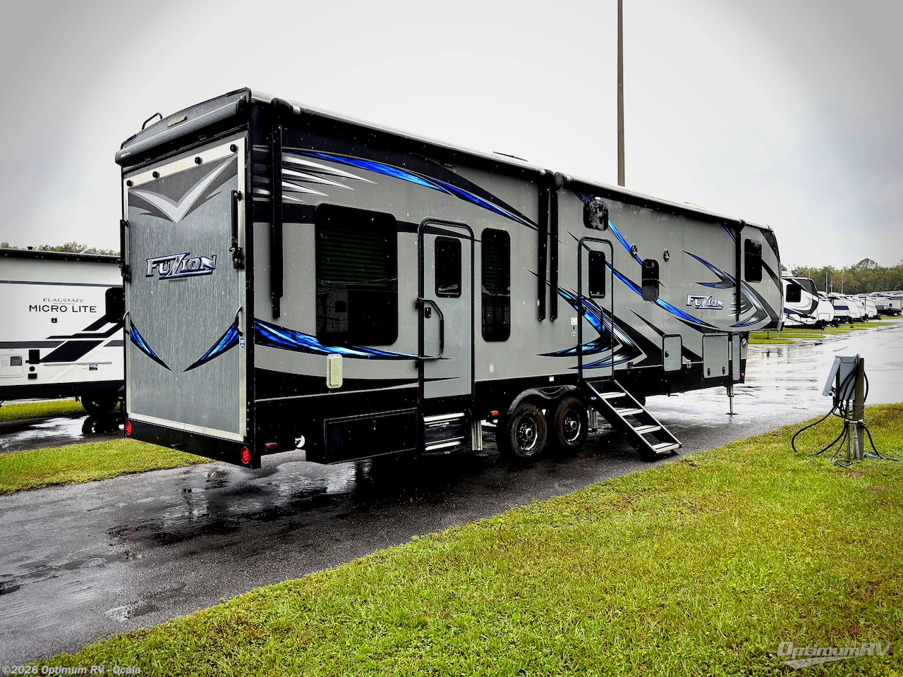 2018 Keystone Fuzion 369 - Used Fifth Wheel For Sale by Optimum RV - Ocala in Ocala, Florida features Slideout, Awning