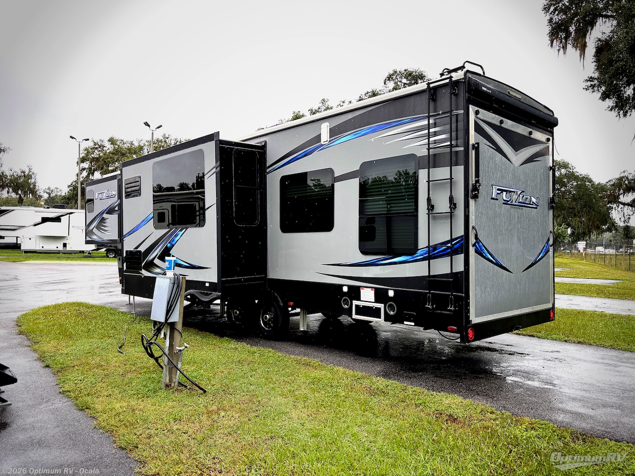 2018 Fuzion 369 by Keystone from Optimum RV - Ocala in Ocala, Florida