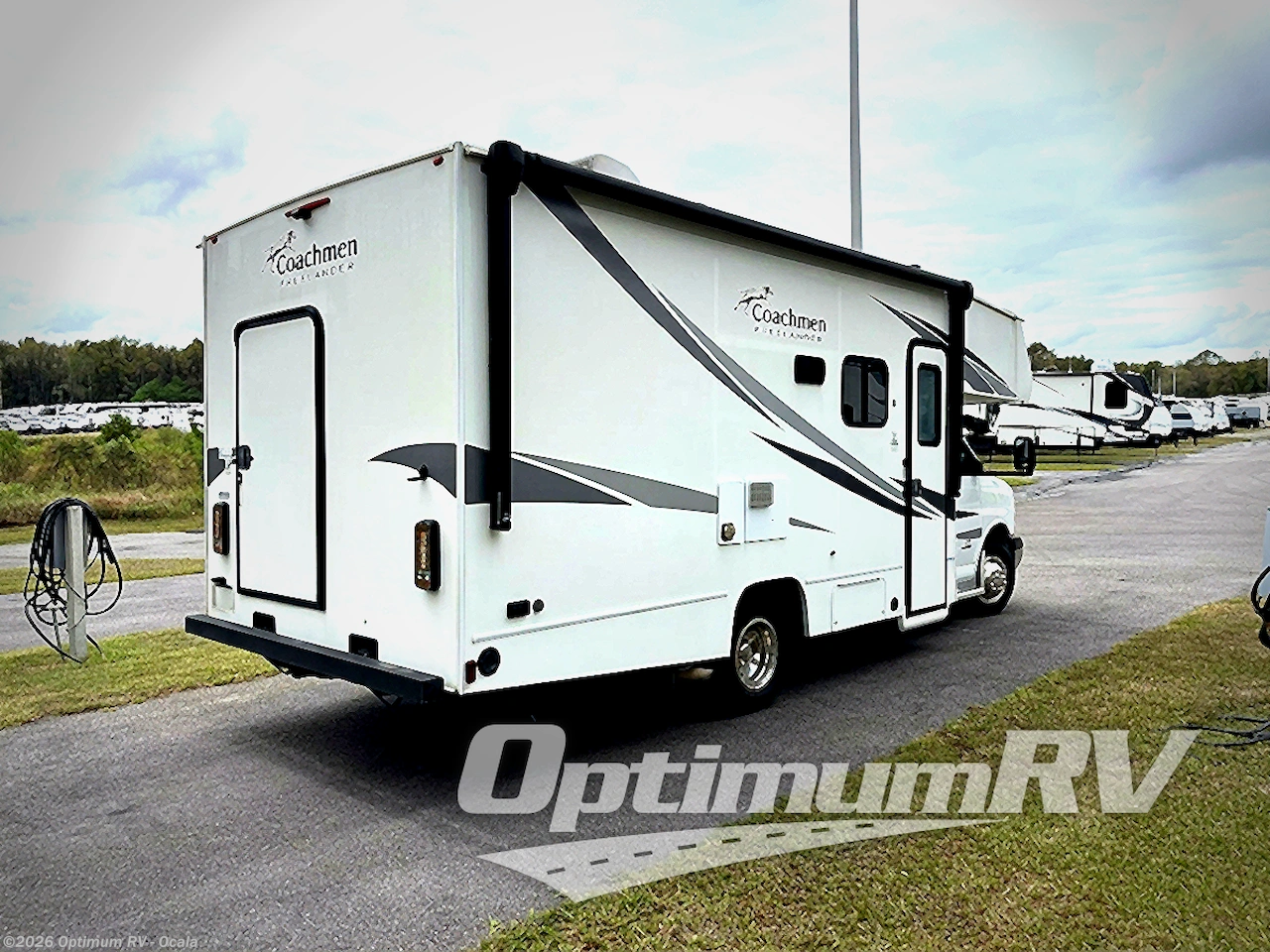 2021 Coachmen Freelander 22XG Chevy 4500 - Used Class C For Sale by Optimum RV - Ocala in Ocala, Florida features Awning