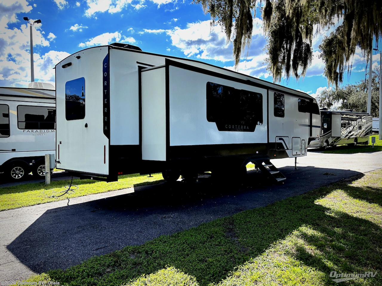 2025 Heartland Corterra CT3.7 - Used Fifth Wheel For Sale by Optimum RV - Ocala in Ocala, Florida features Slideout, Awning