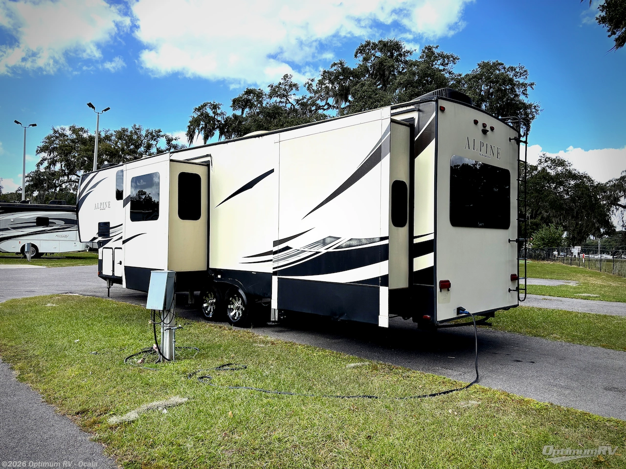 2019 Alpine 3800FK by Keystone from Optimum RV - Ocala in Ocala, Florida