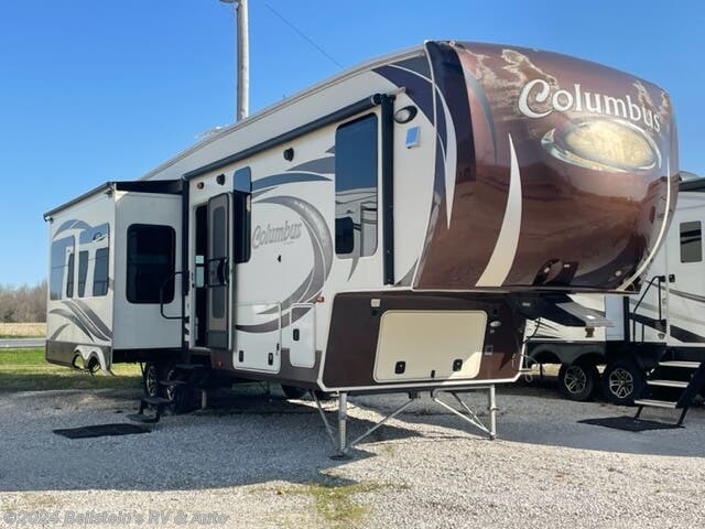 Used 2014 Palomino Columbus 320RS available in Palmyra, Missouri