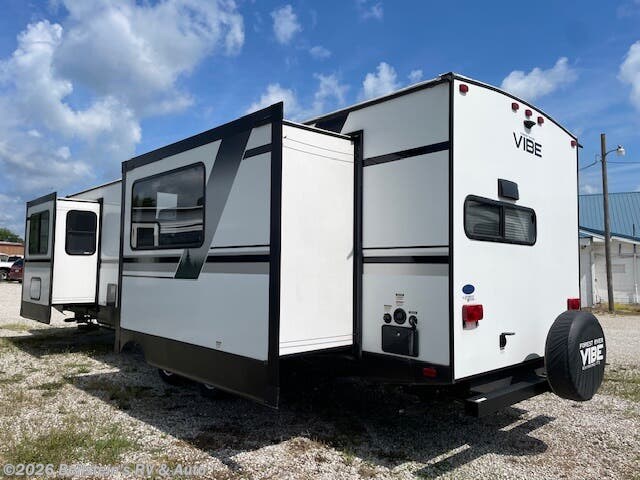 Used 2021 Forest River Vibe 31ML available in Palmyra, Missouri
