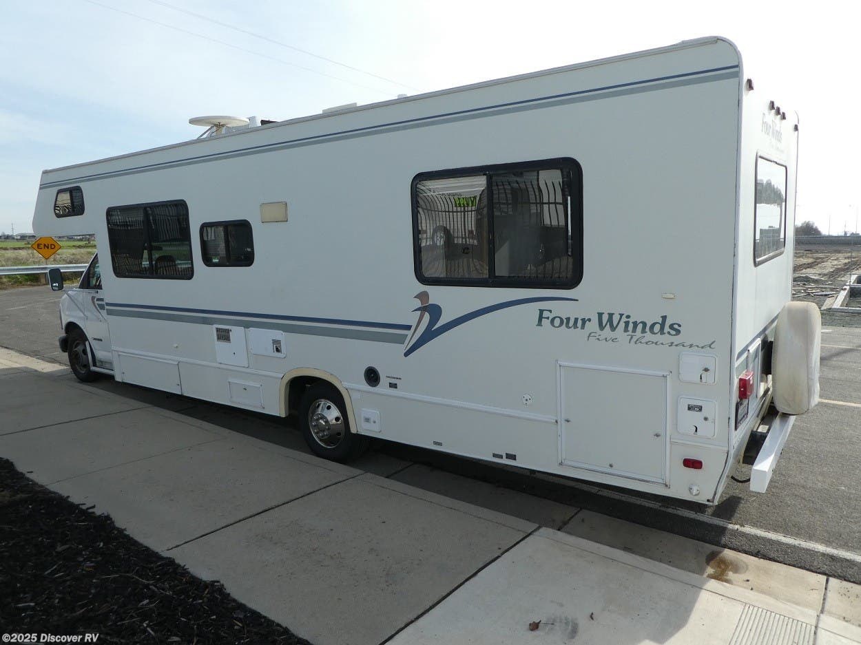 2001 Thor America Four Winds 5000 28A RV for Sale in Lodi, CA 95242