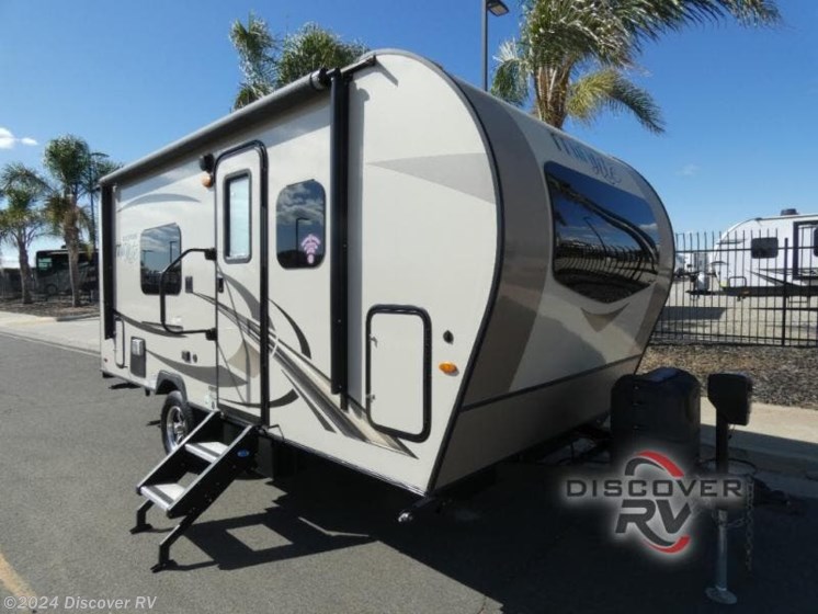 Used 2018 Forest River Rockwood Mini Lite 1905 available in Lodi, California