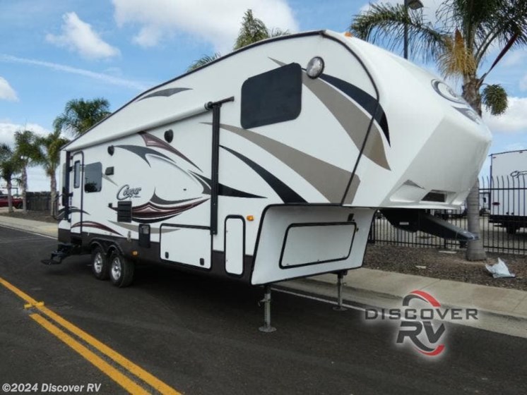 Used 2015 Keystone Cougar Half-Ton Series 277RLSWE available in Lodi, California