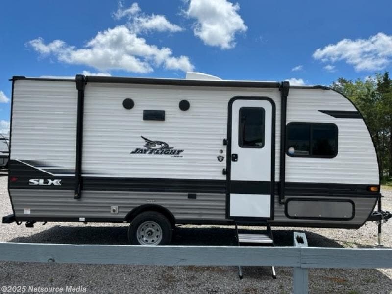2024 Jayco Jay Flight SLX 174BH RV for Sale in Murfressboro, TN 37127