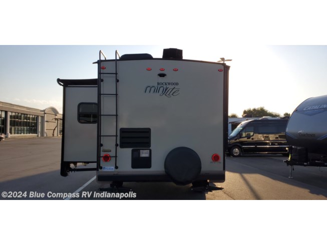 2018 Rockwood Mini Lite 2104S - Used Travel Trailer For Sale by Colerain RV of Indy in Indianapolis, Indiana
