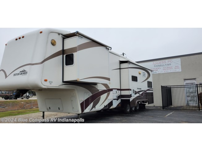 2004 Grand LIBERTY by Teton Homes from Colerain RV of Indy in Indianapolis, Indiana