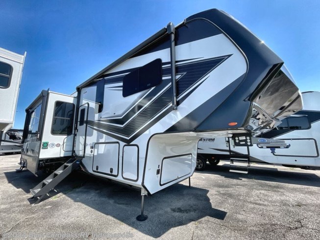 2023 Grand Design Momentum 397THS - New Toy Hauler For Sale by Blue Compass RV Indianapolis in Indianapolis, Indiana