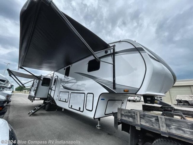 2023 Grand Design Reflection 367BHS - New Fifth Wheel For Sale by Blue Compass RV Indianapolis in Indianapolis, Indiana