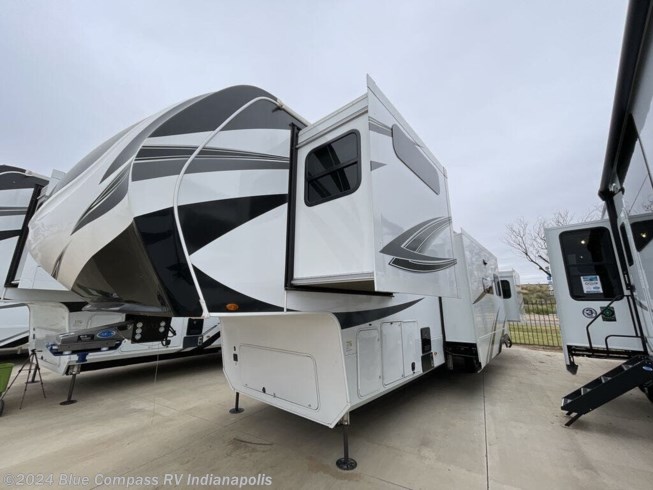 2024 Grand Design Solitude 391DL - New Fifth Wheel For Sale by Blue Compass RV Indianapolis in Indianapolis, Indiana