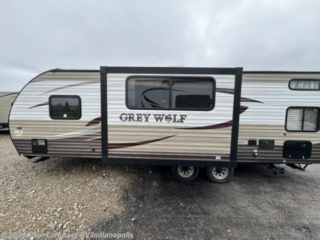 2016 Forest River Cherokee Grey Wolf 23DBH - Used Travel Trailer For Sale by Blue Compass RV Indianapolis in Indianapolis, Indiana