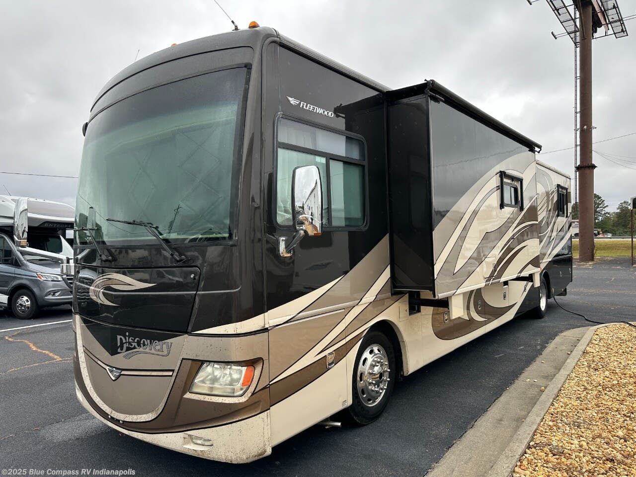 Used 2011 Fleetwood Discovery 40G available in Indianapolis, Indiana