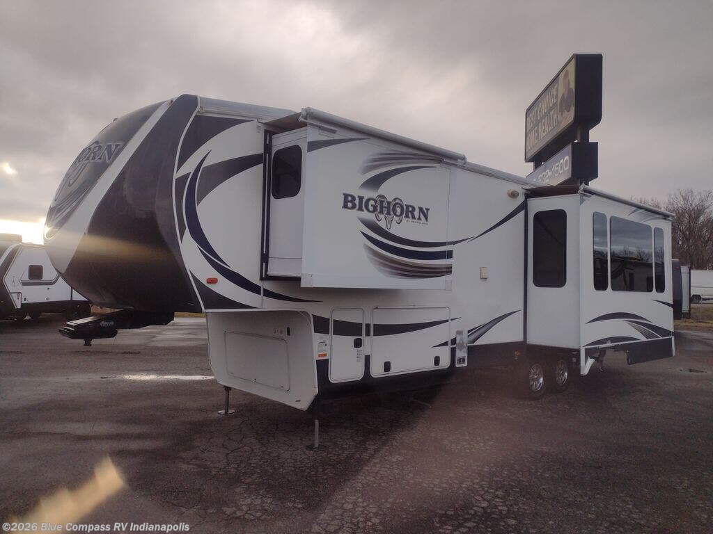 Used 2014 Heartland Bighorn 3260 Elite available in Indianapolis, Indiana