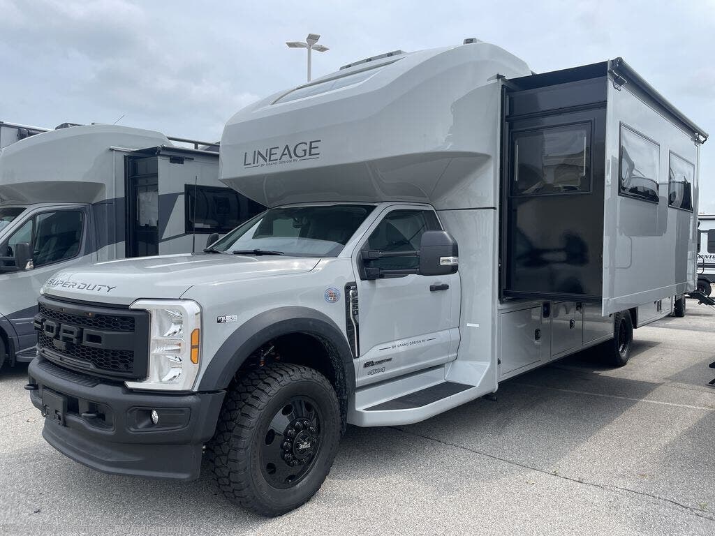 2027 Lineage Series F 31ZW5 by Grand Design from Blue Compass RV Indianapolis in Indianapolis, Indiana