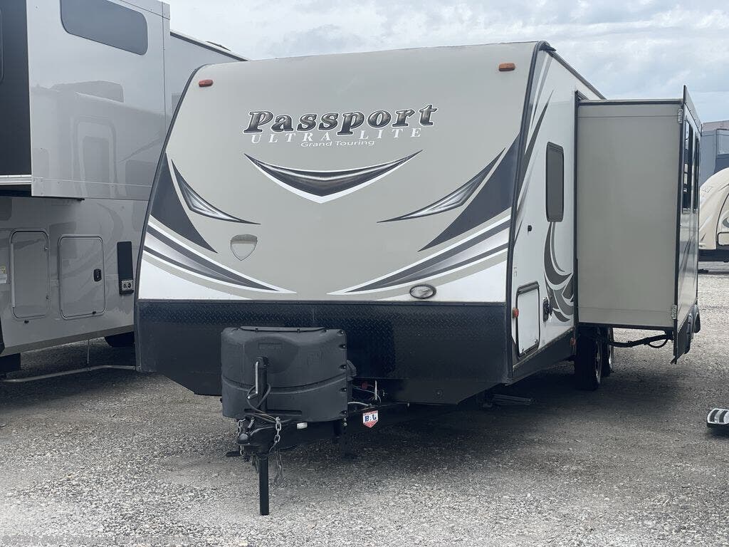 Used 2018 Keystone Passport 2670BH available in Indianapolis, Indiana