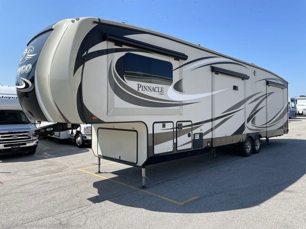 Used 2016 Jayco Pinnacle 38FLSA available in Indianapolis, Indiana