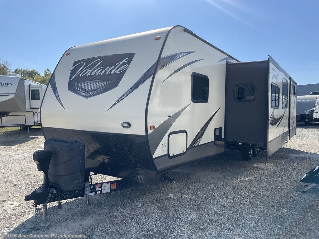 Used 2017 CrossRoads Volante 33SB available in Indianapolis, Indiana