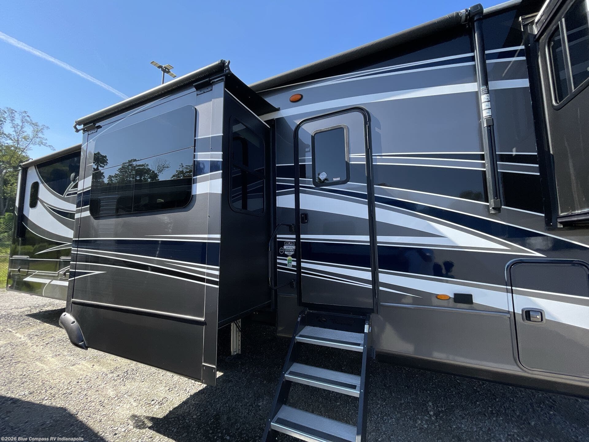 2022 Montana 3761FL by Keystone from Blue Compass RV Indianapolis in Indianapolis, Indiana