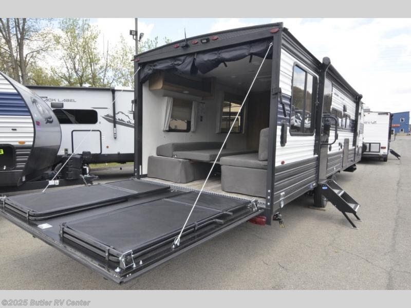 2023 Forest River Cherokee Grey Wolf 24RRT RV for Sale in Butler, PA