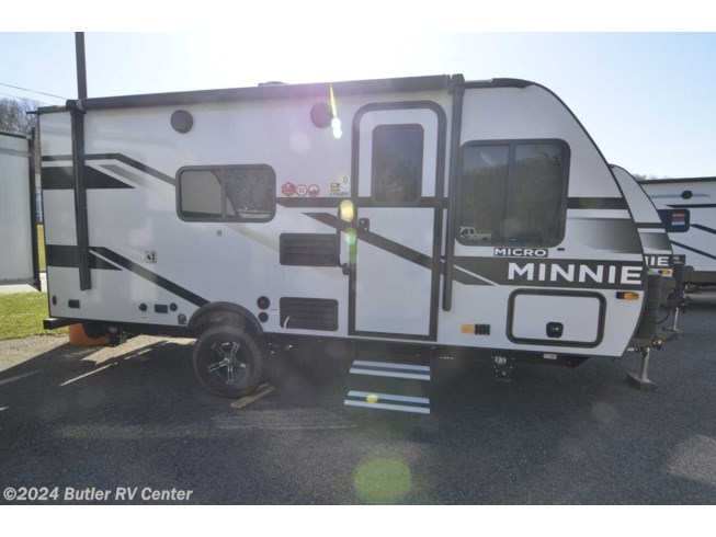2024 Winnebago Minnie Mirco  MM1700BH - New Travel Trailer For Sale by Butler RV Center in Butler, Pennsylvania