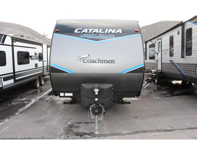 2022 Coachmen Catalina 243RBS - New Travel Trailer For Sale by Bill&#39;s Happy Camper RV Sales in Mill Hall, Pennsylvania features Air Conditioning, Roof Vents, External Shower, Spare Tire Kit, Propane