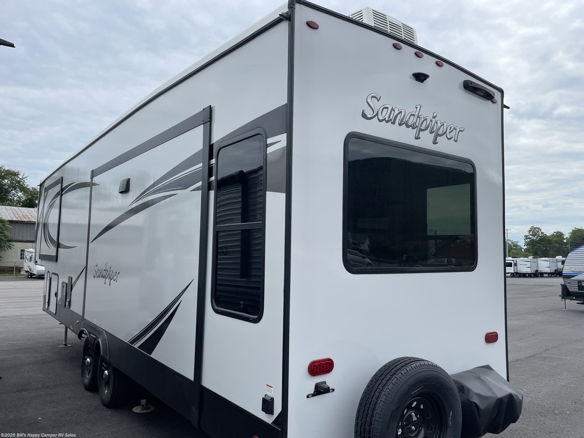 2023 Forest River Sandpiper 3370RLS RV for Sale in Mill Hall, PA 17751 045435