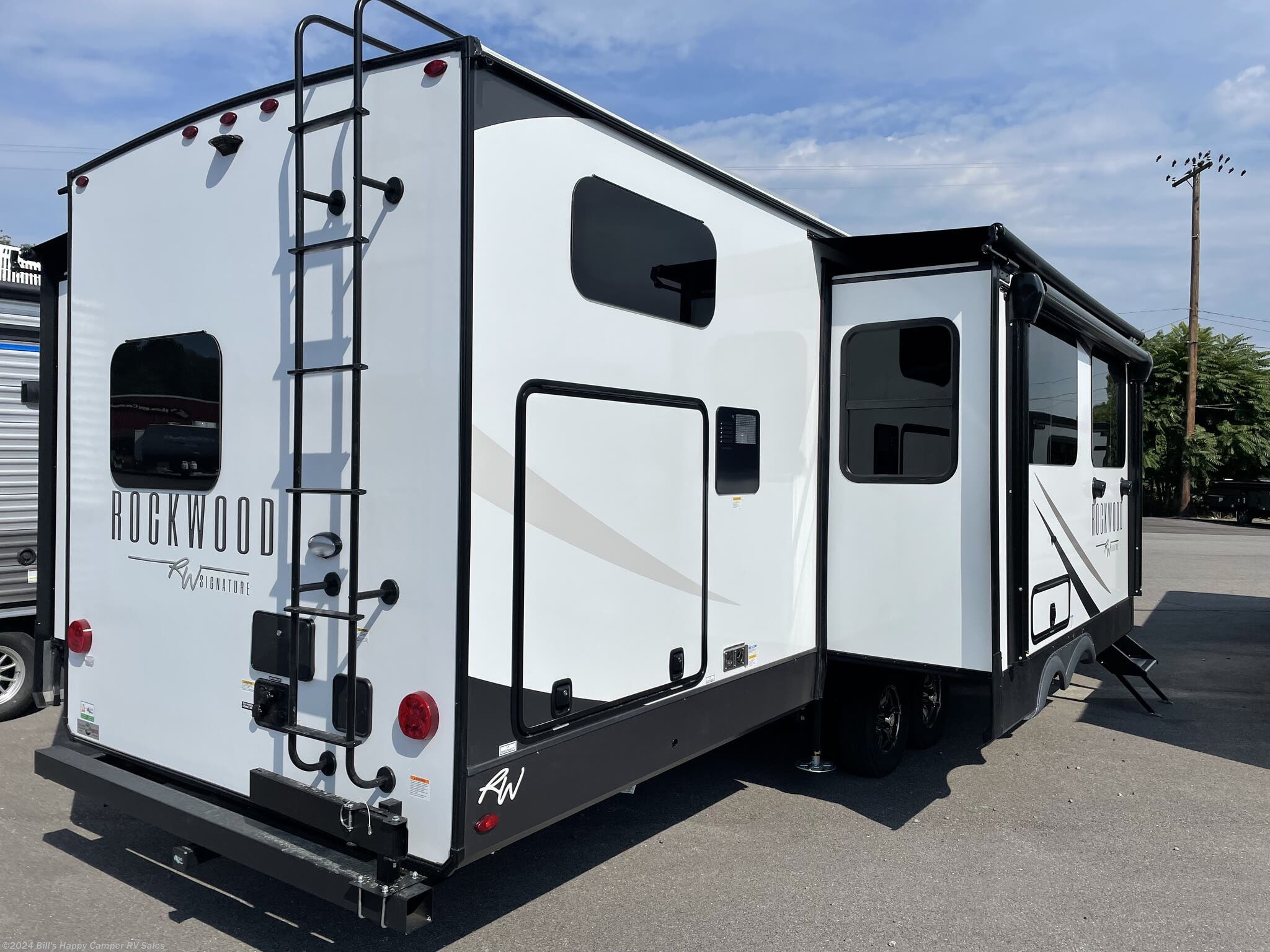 2023 Forest River Rockwood Signature Ultra Lite 8336bh Rv For Sale In