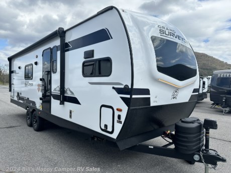 &lt;p&gt;TURN KEY ESSENTIALS PACKAGE&lt;/p&gt;
&lt;p&gt;GRAND SURVEYOR PACKAGE&lt;/p&gt;
&lt;p&gt;2024 DIAMOND DEALER PACKAGE - ADDITIONAL 200W SOLAR PANEL&lt;/p&gt;
&lt;p&gt;** Bill&#39;s Happy Camper RV Sales &amp;amp; Service is not responsible for any misprints, typos, or errors found on this page&lt;/p&gt;