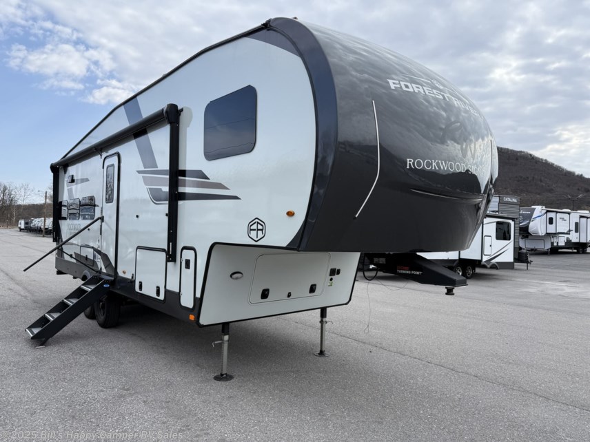 Used 2025 Forest River Rockwood Signature Ultra Lite 301RKS available in Mill Hall, Pennsylvania