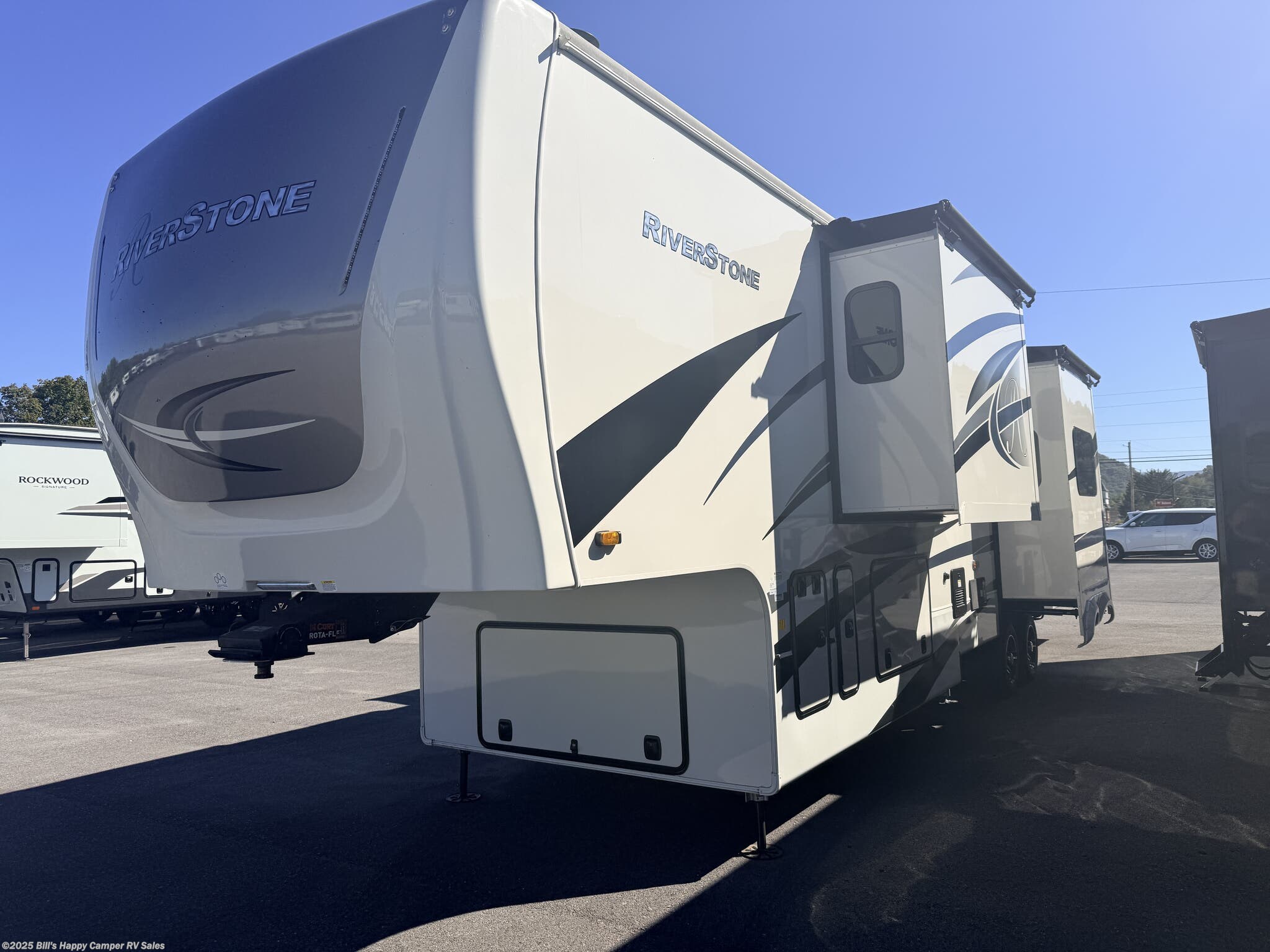 2023 RiverStone 39RKFB by Forest River from Bill's Happy Camper RV Sales in Mill Hall, Pennsylvania