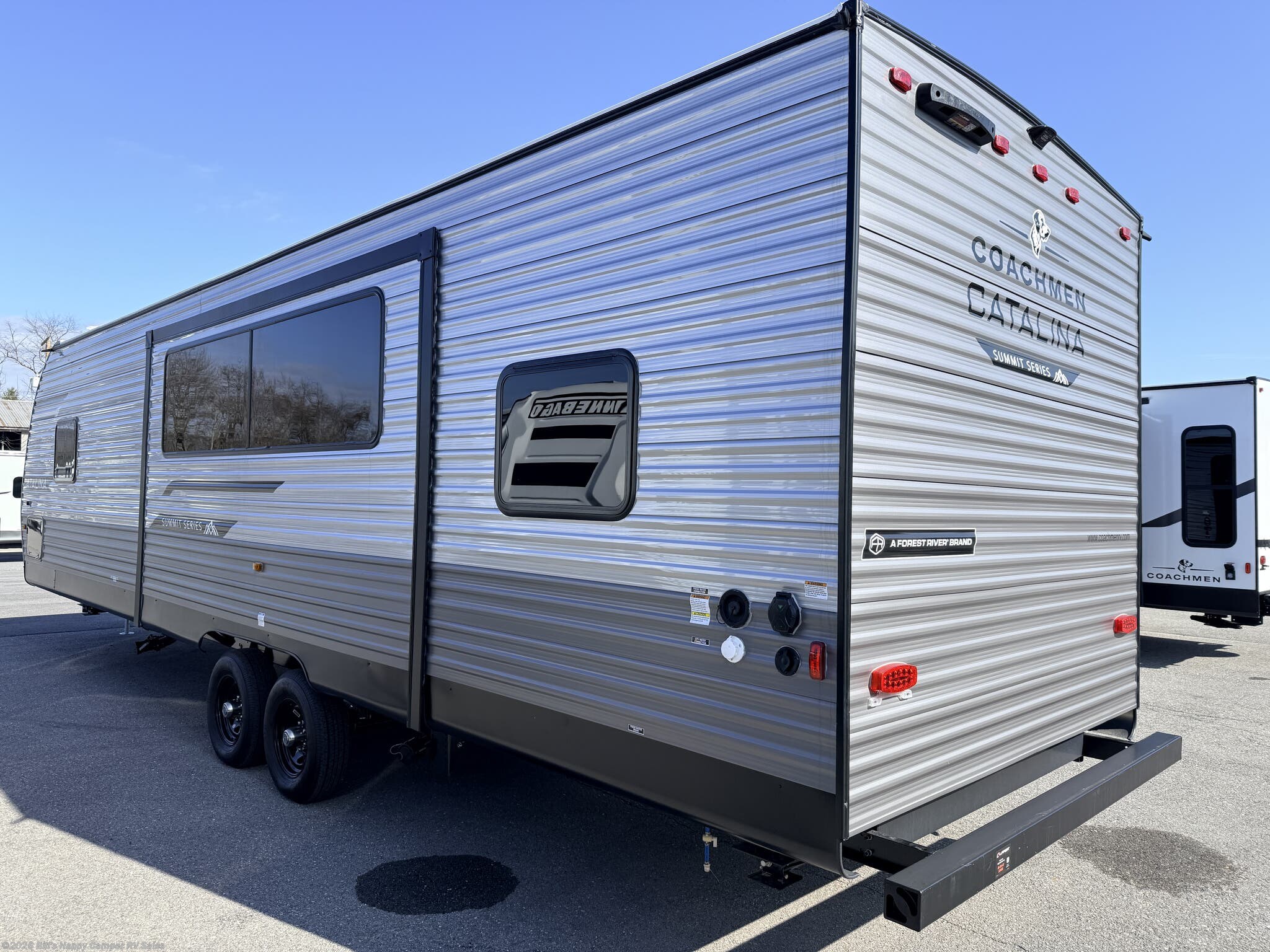 New 2026 Coachmen Catalina Summit Series 8 281QBUNK available in Mill Hall, Pennsylvania