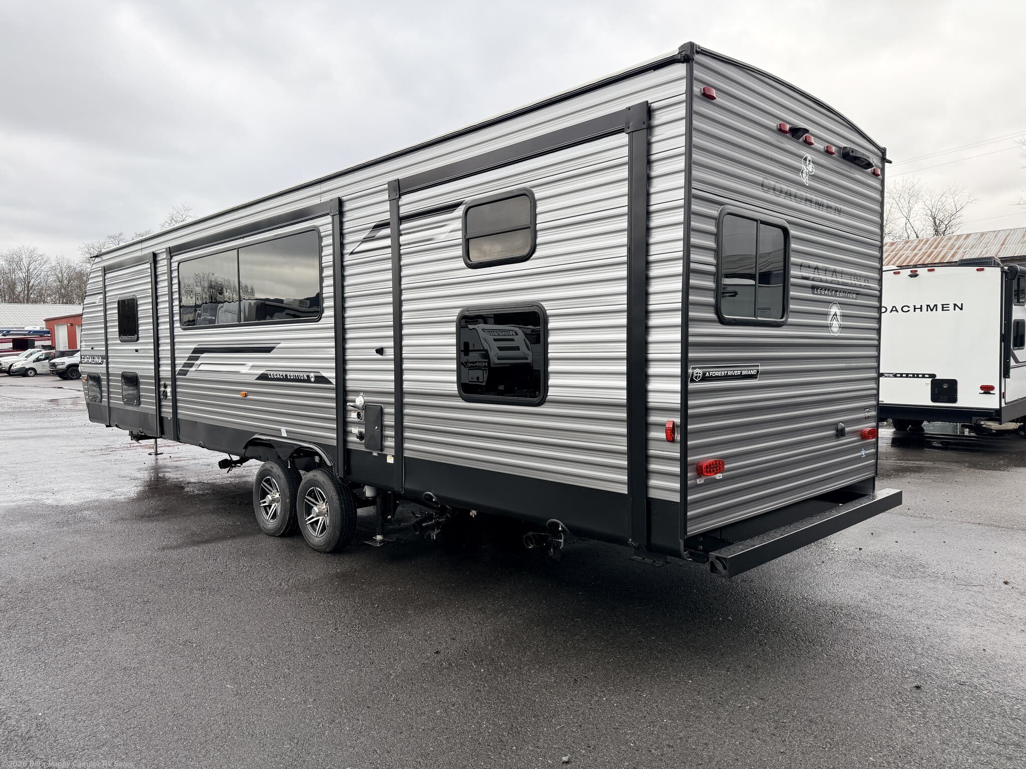 New 2026 Coachmen Catalina Legacy Edition 343BHTS available in Mill Hall, Pennsylvania
