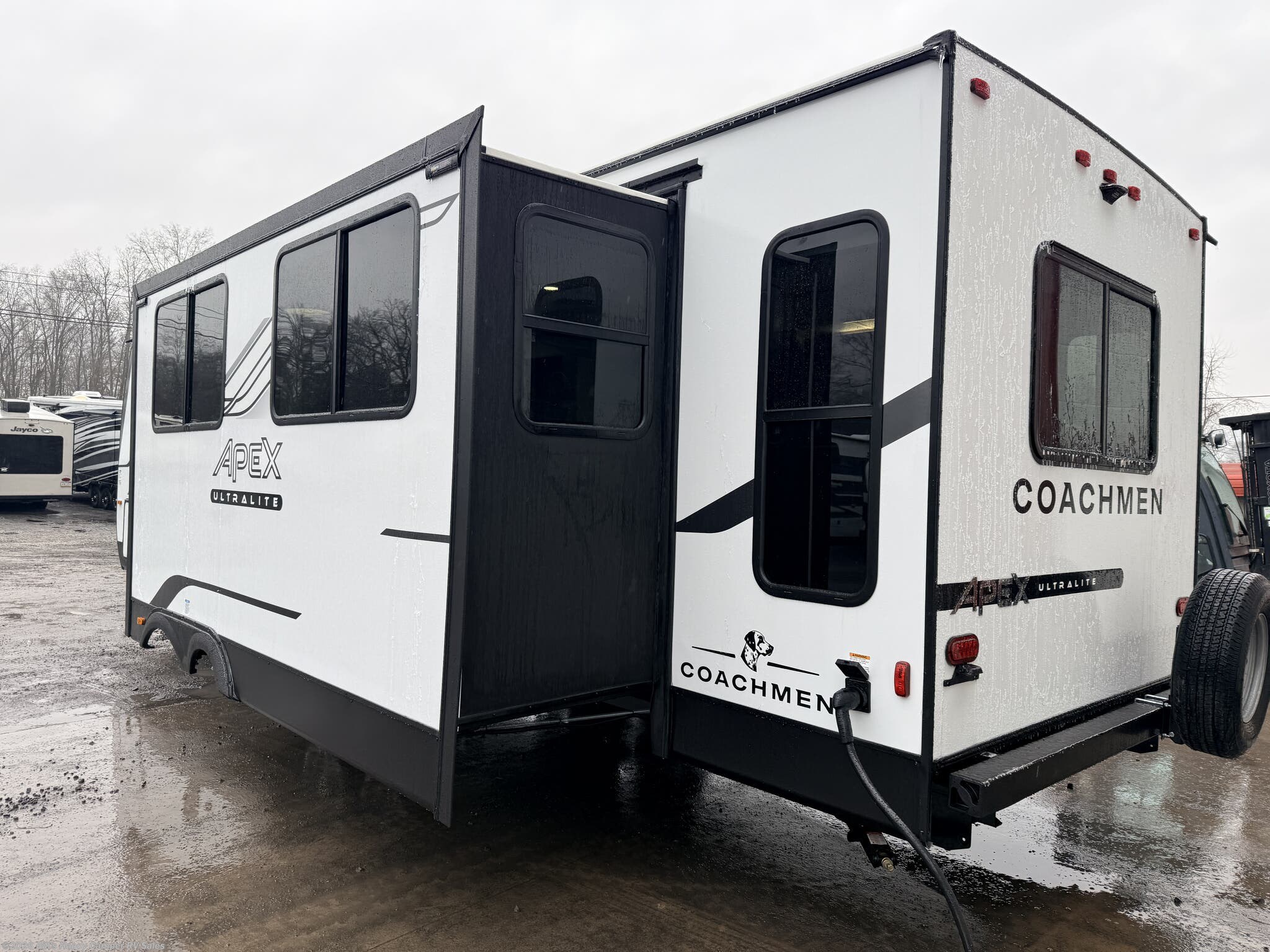 New 2026 Coachmen Apex Ultra-Lite 293RLDS available in Mill Hall, Pennsylvania