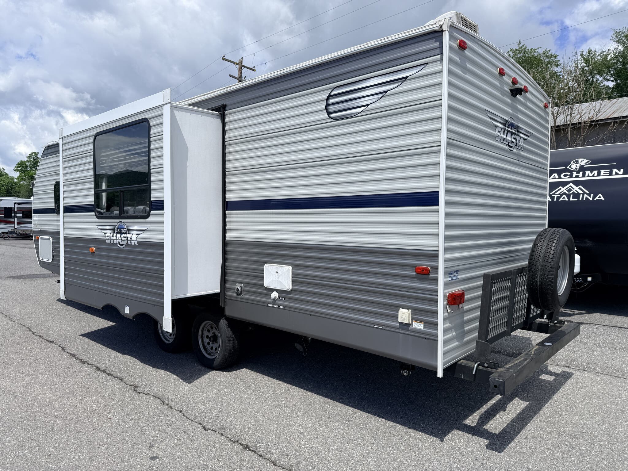 Used 2020 Shasta Oasis 25RS available in Mill Hall, Pennsylvania
