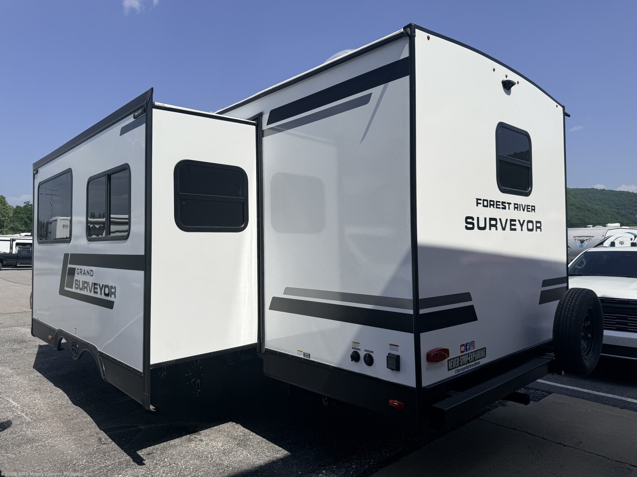 New 2027 Forest River Grand Surveyor 267RBSS available in Mill Hall, Pennsylvania